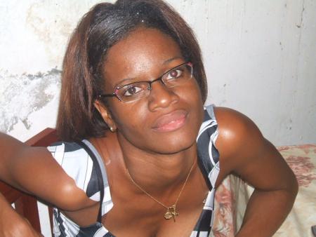 Encore l� elle est � peu pr�s sobre !! attendez 2 voir la s8...