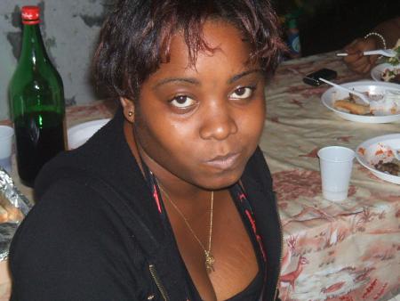 oui oui tt � ft elle boit elle o6 !! lol....tmtc