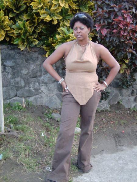 y�p y�p voi6 m3 en tenue disco !!