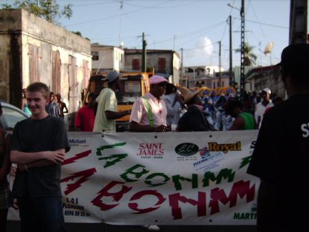 vid� ek le groupe labonm...