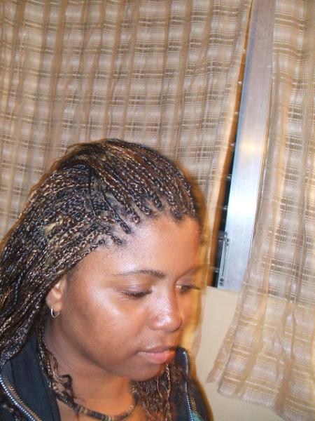 Pani ayin man k tchat��������. badam!!!