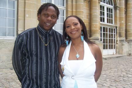 Encore ce matcho de Kiky 7 fois 6 ek melle Gessy Nathalie ( chanteuse du groupe D' FI) !!