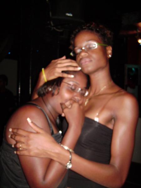 ben vs voyez 1 peu quelle image on obt1 lorsque vs allez danser et que les mecs ne st pa o rdv ?