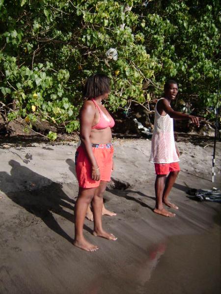 missi� teuf ek manz�l chachounette !! ( yo k v�y� tsunami a !! )